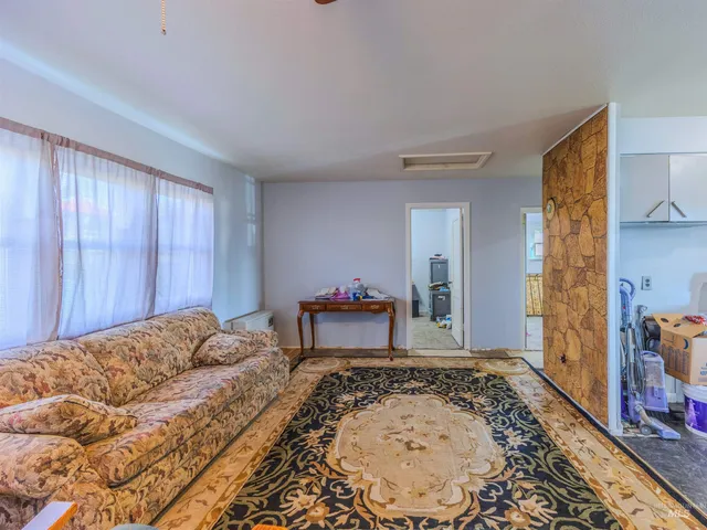 $184,000 | 607 6th Street, Craigmont, ID 83523