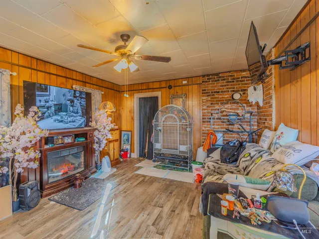 $184,000 | 607 6th Street, Craigmont, ID 83523