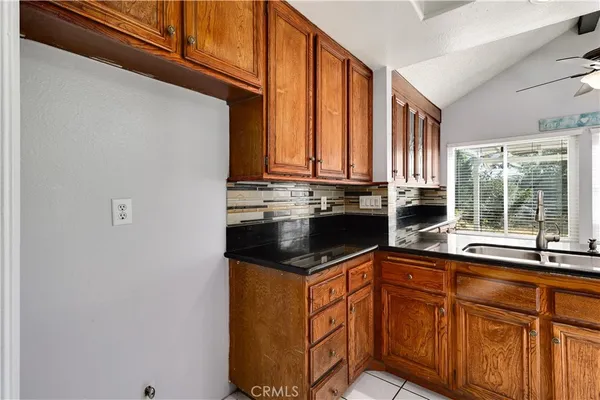 $945,000 | 10 Bluff Point Circle, Phillips Ranch, CA 91766