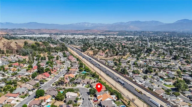 $950,000 | 10 Bluff Point Circle, Phillips Ranch, CA 91766