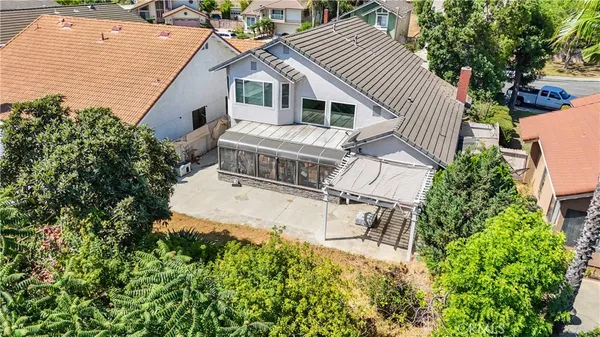 $945,000 | 10 Bluff Point Circle, Phillips Ranch, CA 91766
