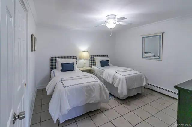 $1,199,999 | 6 Bayview Terrace, Hampton Bays, NY 11946