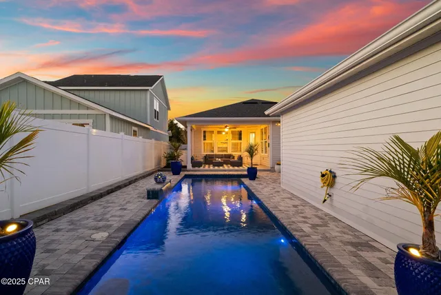 $575,000 | 1401 North Discovery Loop, Panama City, FL 32405