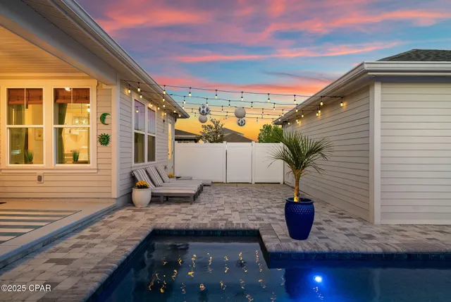 $575,000 | 1401 North Discovery Loop, Panama City, FL 32405