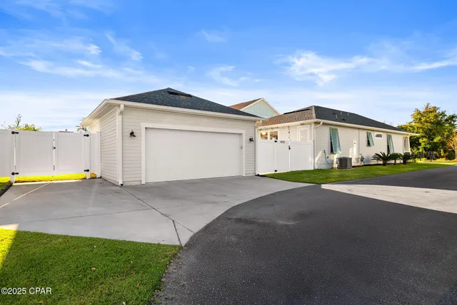 $575,000 | 1401 North Discovery Loop, Panama City, FL 32405