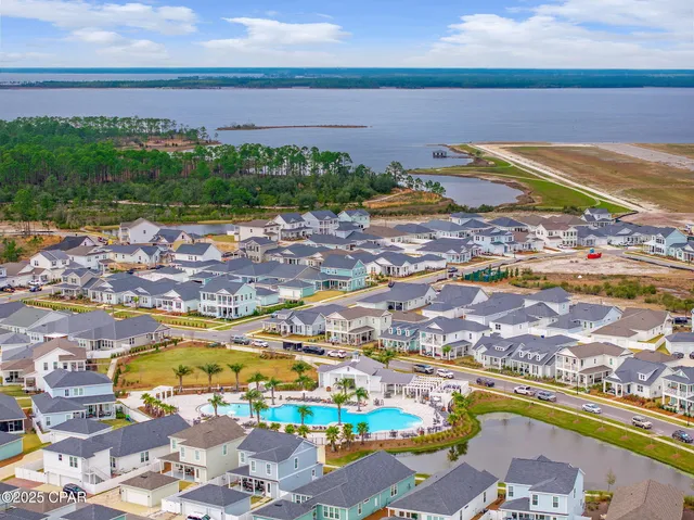 $575,000 | 1401 North Discovery Loop, Panama City, FL 32405