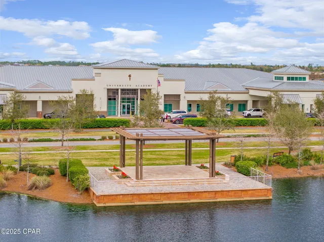 $575,000 | 1401 North Discovery Loop, Panama City, FL 32405