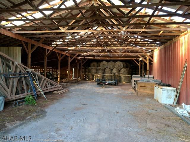 113 Running Creek Road Everett, PA 15537 - Photo 4 of 32