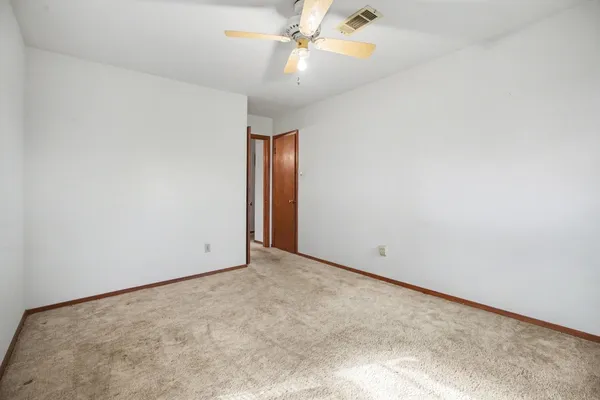 $279,000 | 715 West League City Parkway, League City, TX 77573