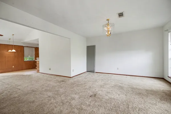 $279,000 | 715 West League City Parkway, League City, TX 77573