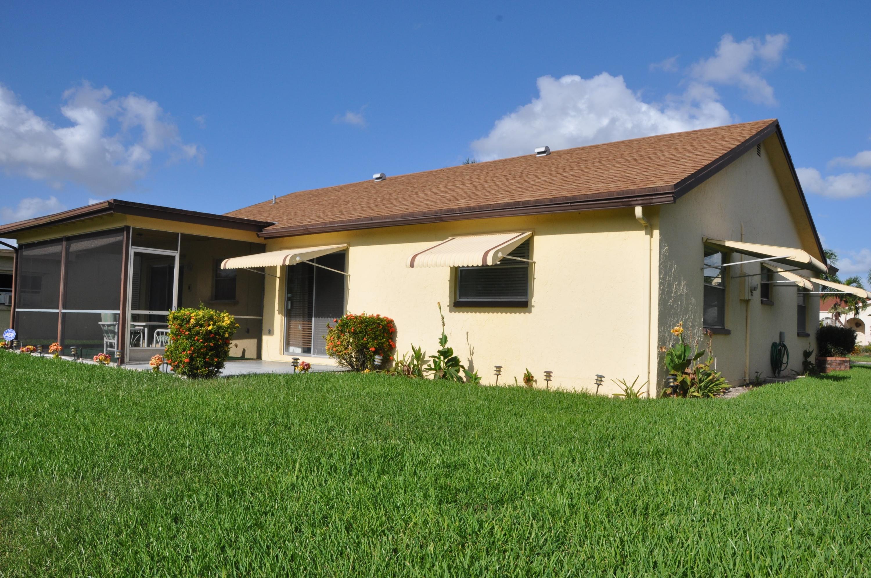 22615 Southwest 56th Avenue Boca Raton, FL 33433 - Photo 13 of 14 Backyard
