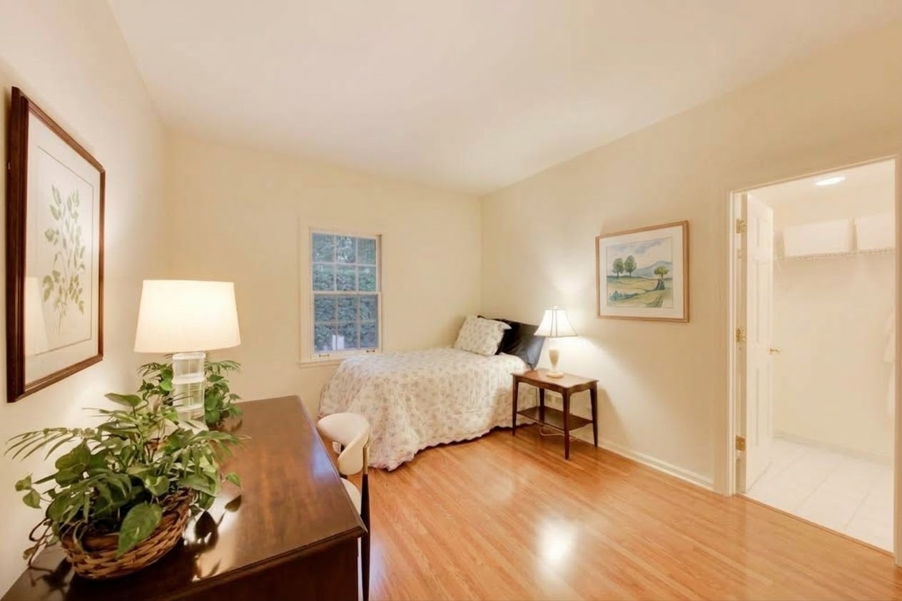 197 North Green Bay Road Lake Forest, IL 60045 - Photo 20 of 55 Gallery Image 20