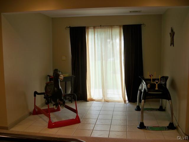 5020 Harvey Road Bethlehem, PA 18020 - Photo 30 of 36 Gallery Image 30