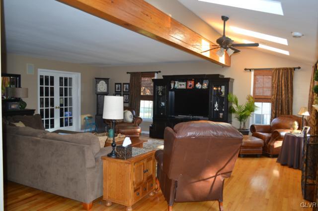 5020 Harvey Road Bethlehem, PA 18020 - Photo 9 of 36 Gallery Image 9