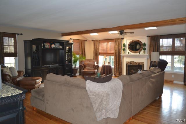 5020 Harvey Road Bethlehem, PA 18020 - Photo 10 of 36 Gallery Image 10