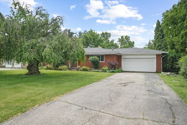$375,000 | 45145 Jeanette Avenue, Belleville, MI 48111