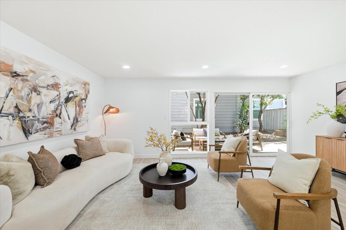 453 North Rengstorff Avenue, Unit 19 Mountain View, CA 94043 - Photo 9 of 56