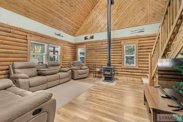 $799,000 | 4178 Forestview Drive, Island Park, ID 83429