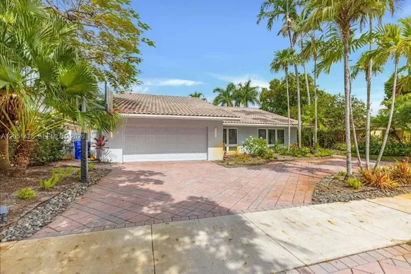 $7,500 | 3520 North 32nd Terrace, Hollywood, FL 33021