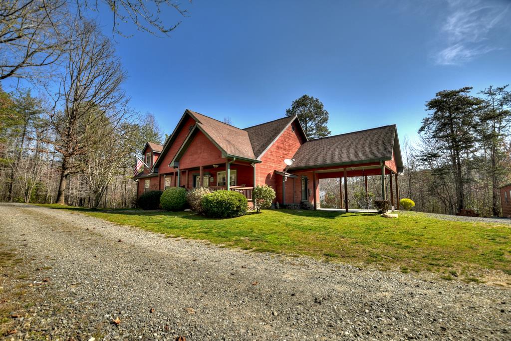 678 Meadow Creek Way Blue Ridge, GA 30513 - Photo 13 of 48 Gallery Image 13