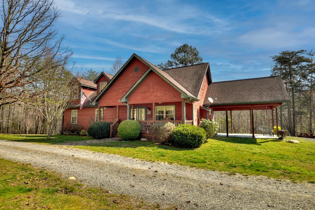 678 Meadow Creek Way Blue Ridge, GA 30513 - Photo 14 of 48 Gallery Image 14