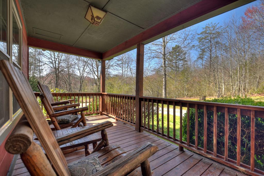 678 Meadow Creek Way Blue Ridge, GA 30513 - Photo 25 of 48 Gallery Image 25