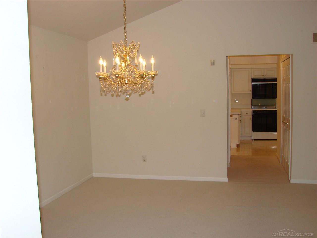 5898 Dawn Ridge Drive Troy, MI 48098 - Photo 39 of 52