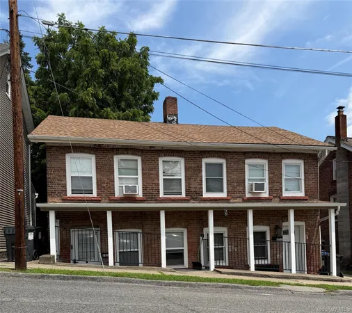 $1,950 | 20-22 Center Street, Unit 1, Walden, NY 12586