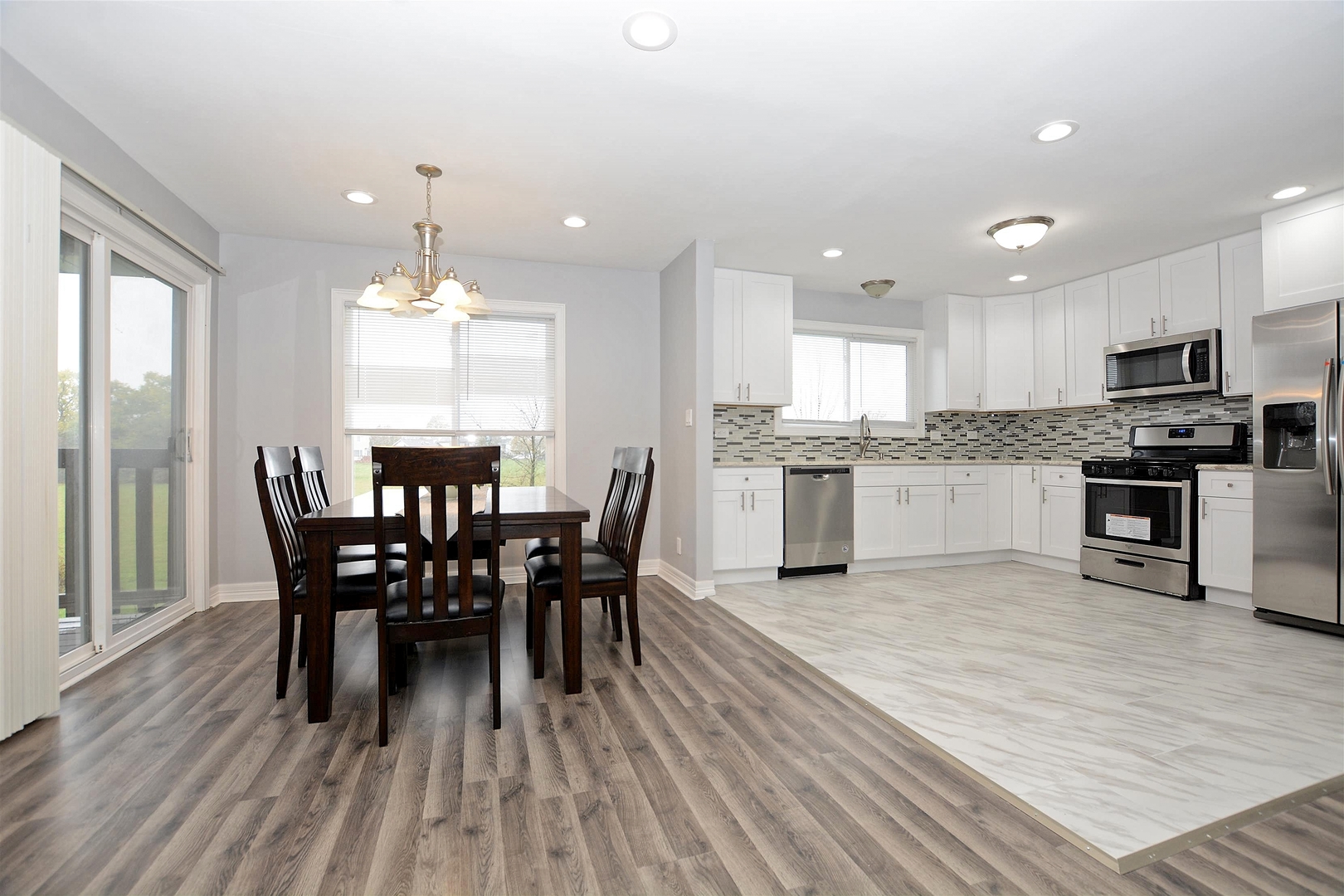 36 Wedgewood Road Matteson, IL 60443 - Photo 3 of 26