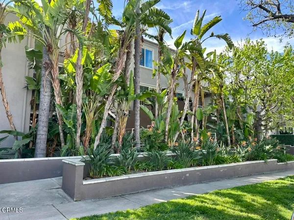 $2,750 | 355 North Maple Street, Unit 131, Burbank, CA 91505