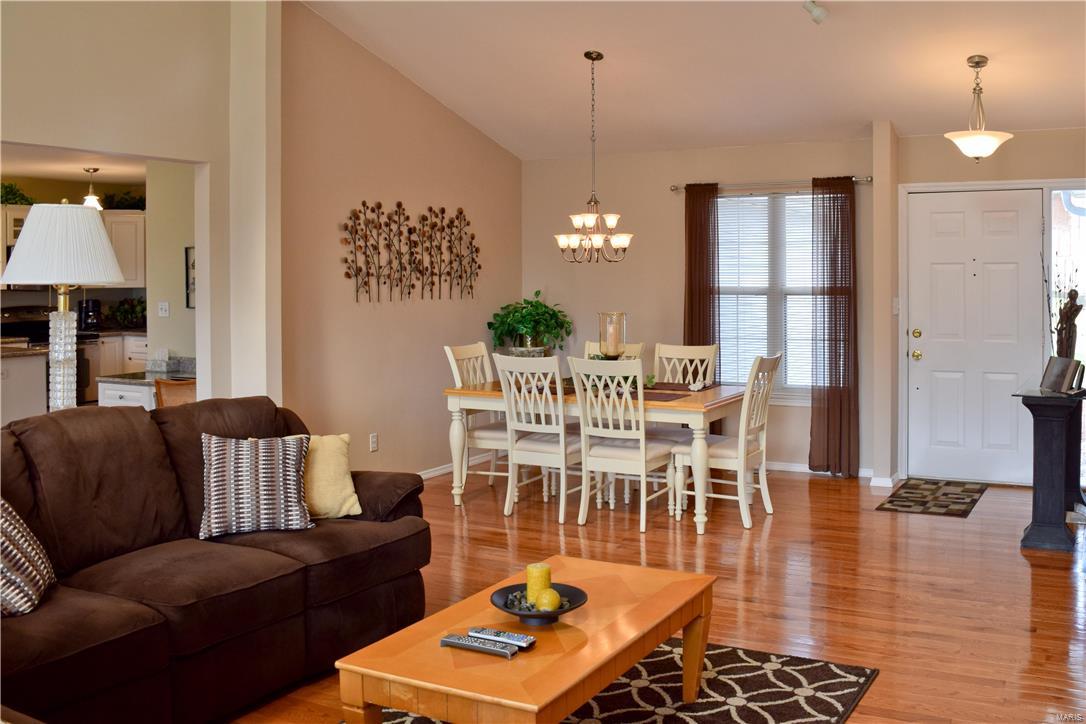 3912 Butler Hill Road St. Louis, MO 63129 - Photo 4 of 40 Gallery Image 4