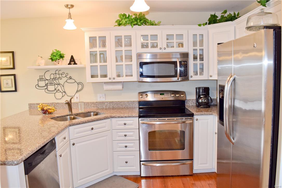 3912 Butler Hill Road St. Louis, MO 63129 - Photo 9 of 40 Gallery Image 9