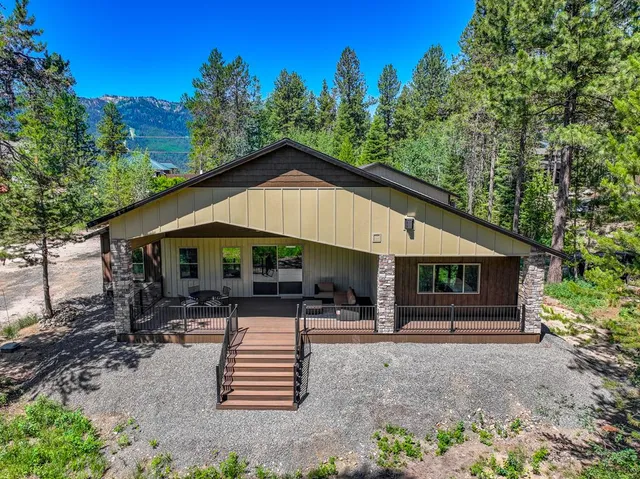 $1,675,000 | 12930 Dawn Drive, Donnelly, ID 83615