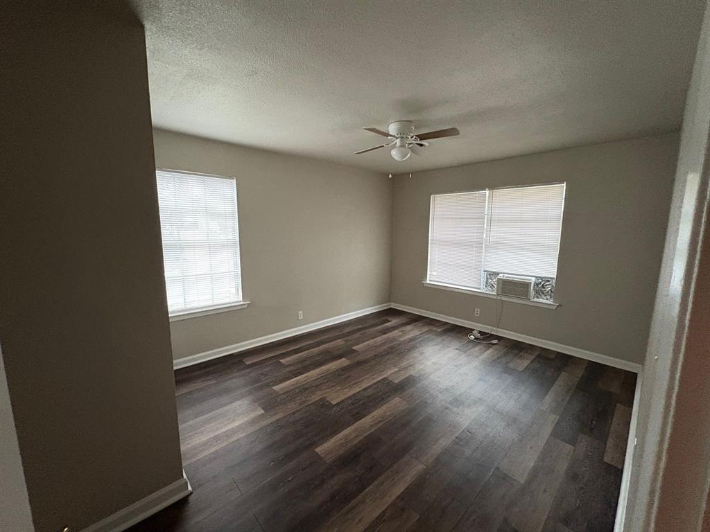 618 West Sycamore Street Denton, TX 76201 - Photo 4 of 5