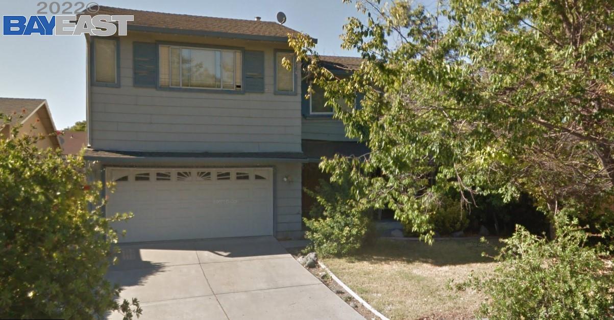 315 Grandpark Circle San Jose, CA 95136 - Photo 1 of 1 a front view of a house with trees