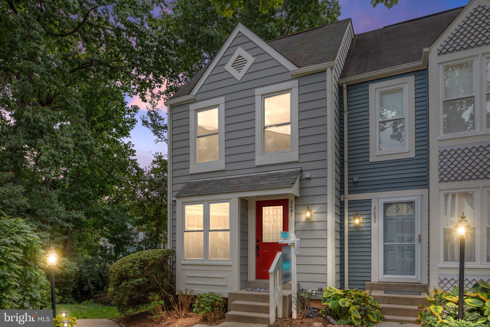 2091 Whisperwood Glen Lane, Reston, VA 20191 Compass