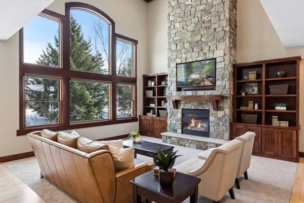 $1,295,000 | 2655 Cottage Grove Place, Woodbury, MN 55129