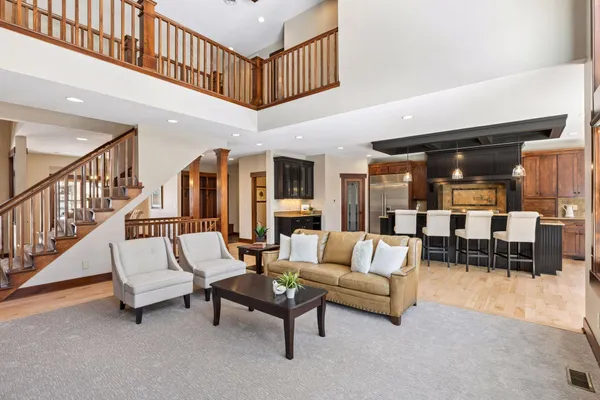 $1,295,000 | 2655 Cottage Grove Place, Woodbury, MN 55129