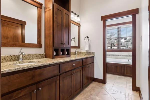 $1,295,000 | 2655 Cottage Grove Place, Woodbury, MN 55129