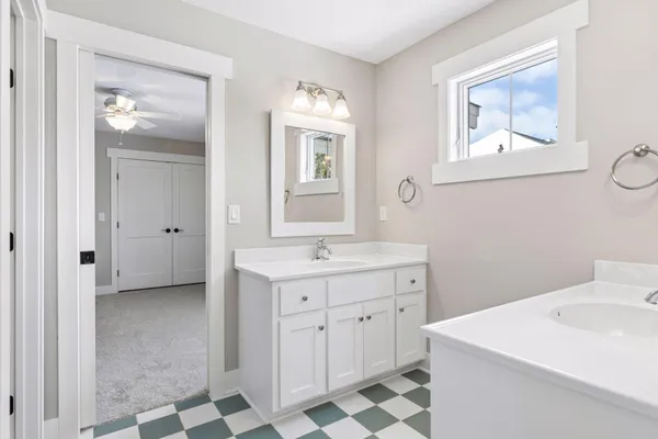 $1,295,000 | 2655 Cottage Grove Place, Woodbury, MN 55129