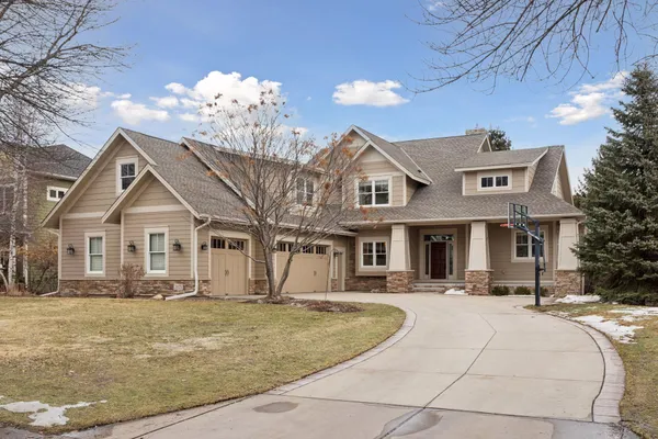 $1,295,000 | 2655 Cottage Grove Place, Woodbury, MN 55129