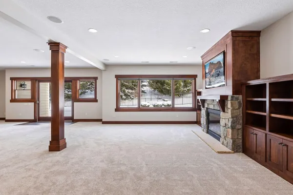 $1,295,000 | 2655 Cottage Grove Place, Woodbury, MN 55129