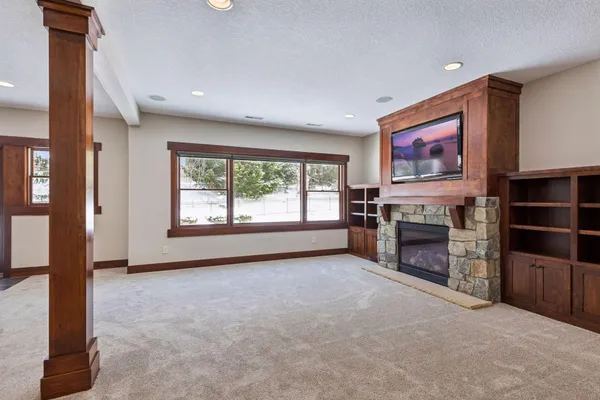 $1,295,000 | 2655 Cottage Grove Place, Woodbury, MN 55129