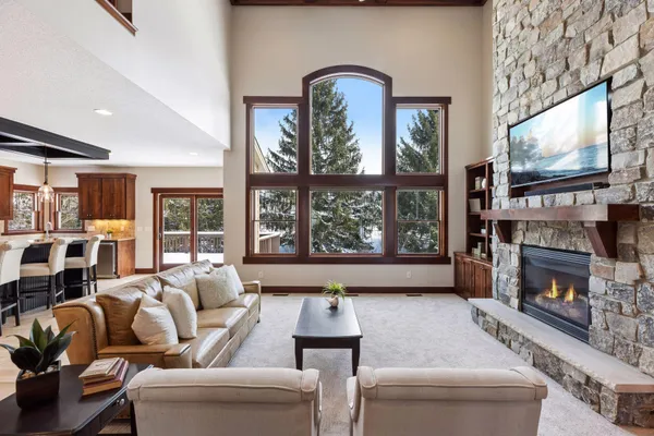 $1,295,000 | 2655 Cottage Grove Place, Woodbury, MN 55129