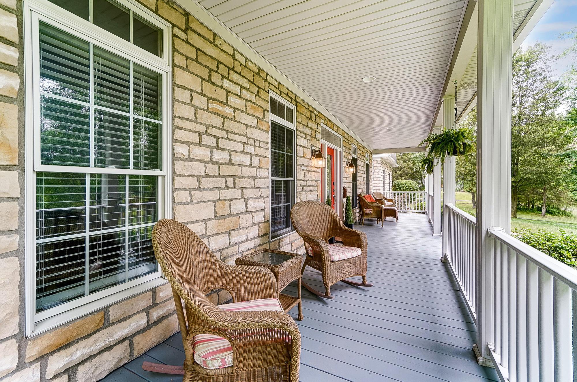 3944 Curve Road Delaware, OH 43015 - Photo 9 of 120 FRONT PORCH