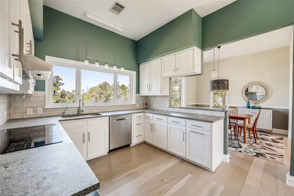 $1,675,000 | 8004 Golden Oaks Lane, Austin, TX 78737