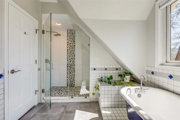 $1,675,000 | 8004 Golden Oaks Lane, Austin, TX 78737