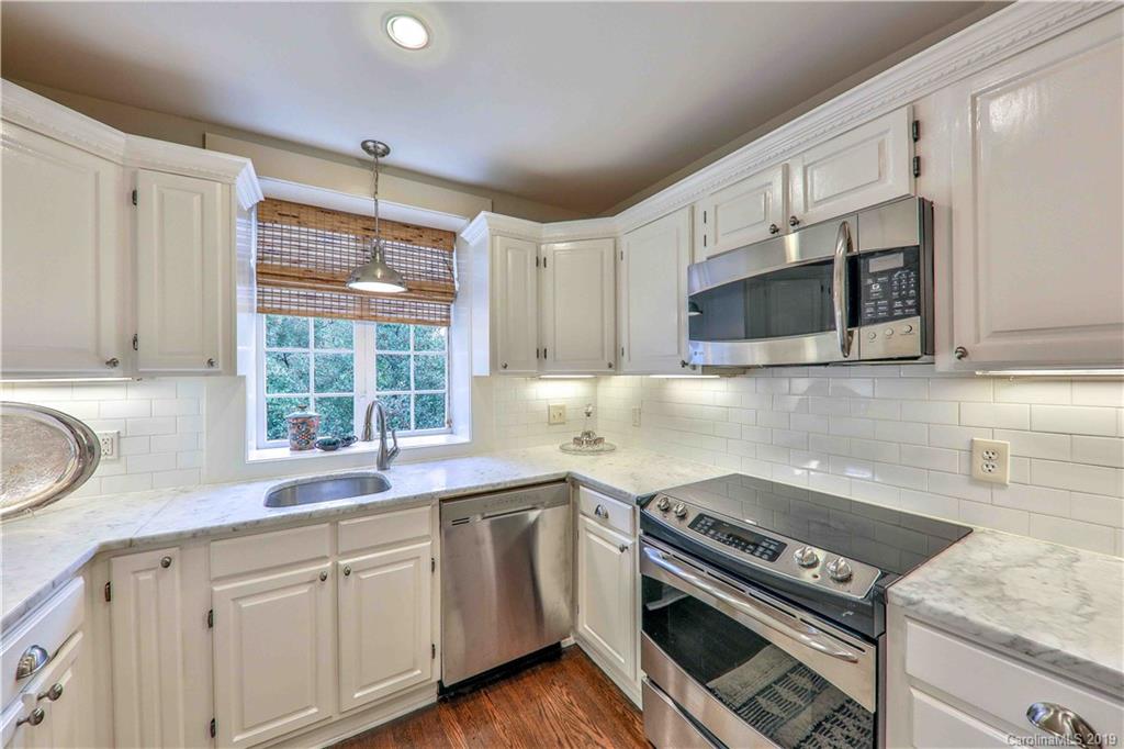 1911 Queens Road Charlotte, NC 28207 - Photo 11 of 34