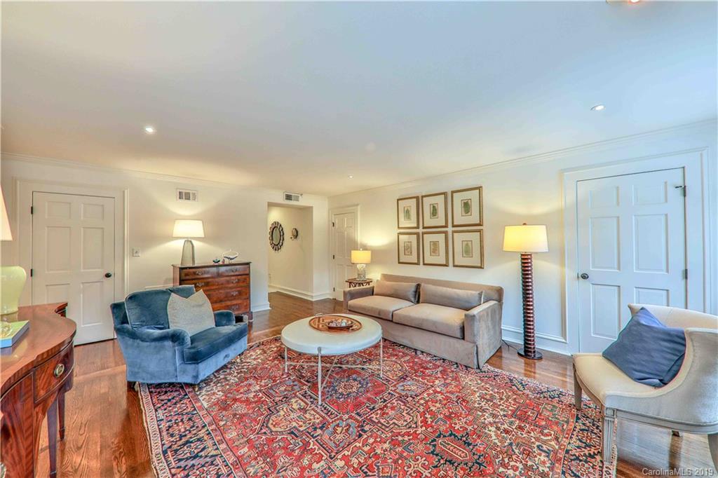 1911 Queens Road Charlotte, NC 28207 - Photo 18 of 34