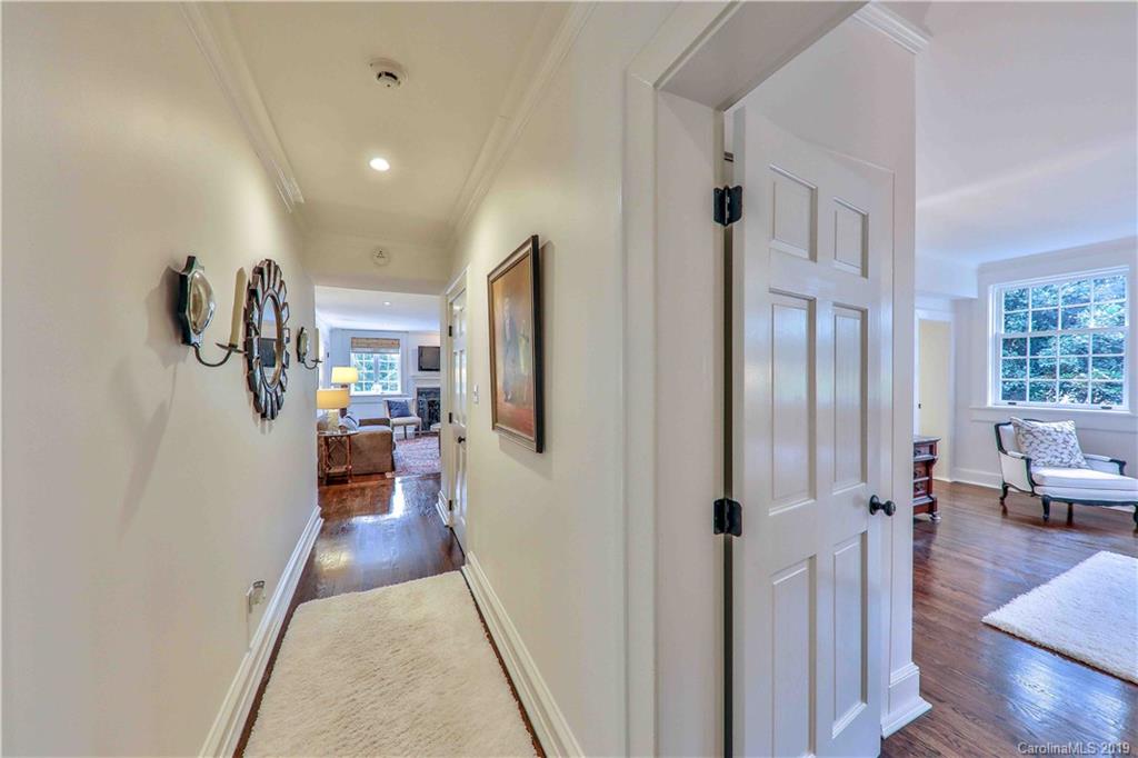 1911 Queens Road Charlotte, NC 28207 - Photo 19 of 34